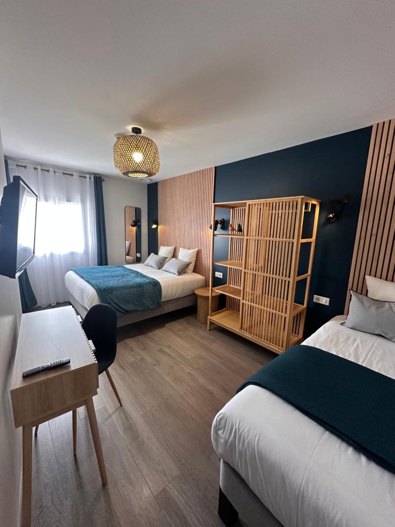 Auberge Du Vieux Lanas Logis Hotel Restaurant Екстериор снимка