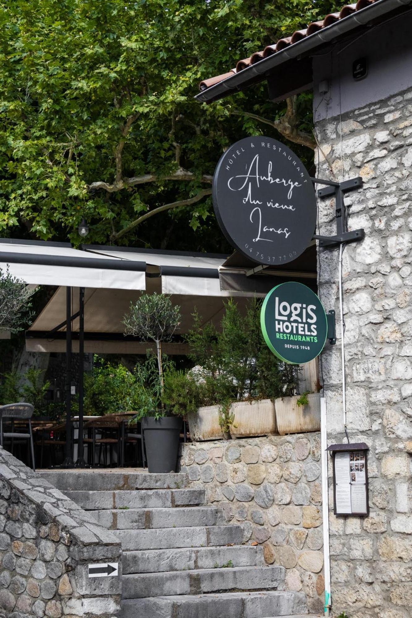Auberge Du Vieux Lanas Logis Hotel Restaurant Екстериор снимка