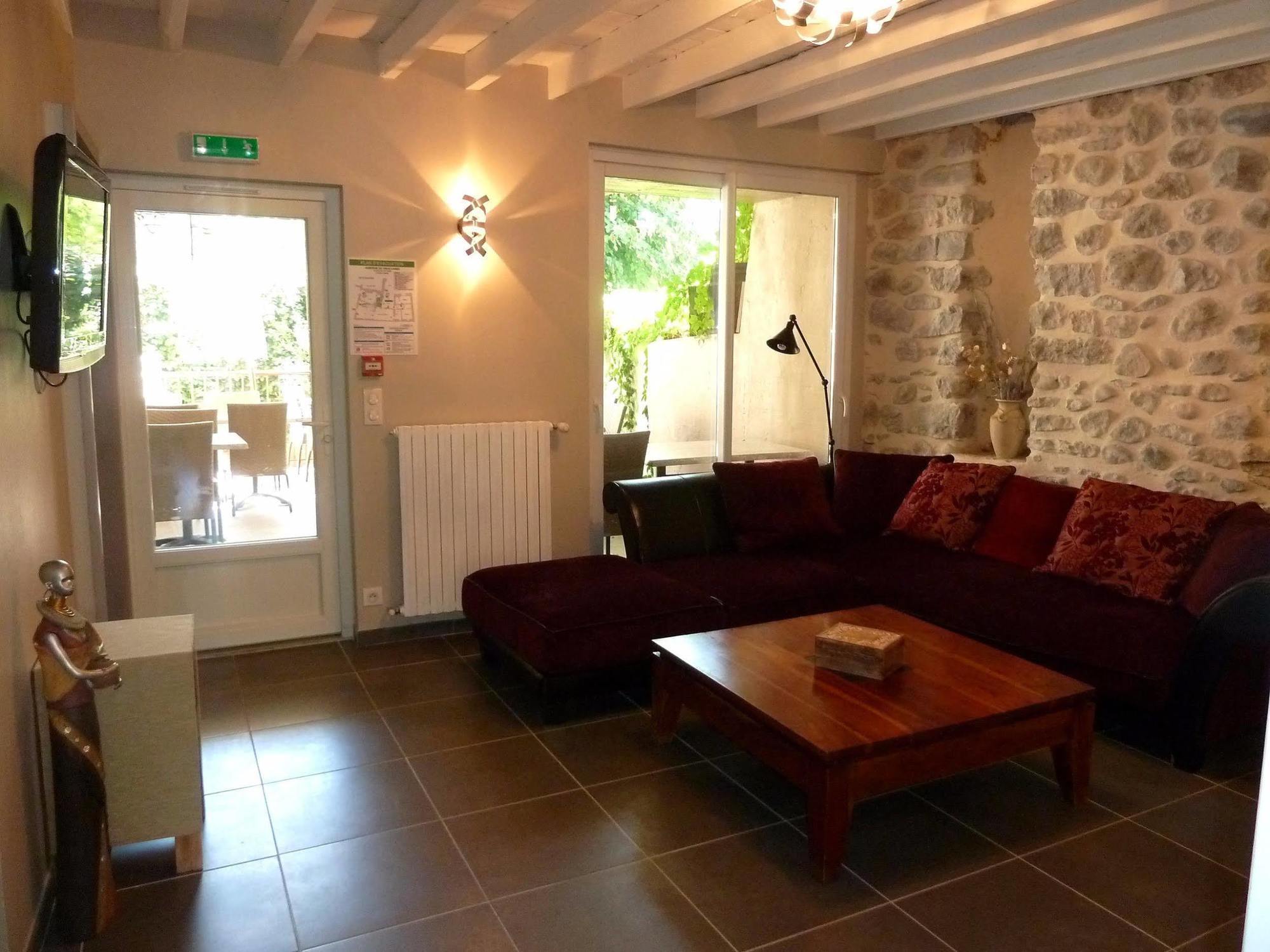 Auberge Du Vieux Lanas Logis Hotel Restaurant Екстериор снимка